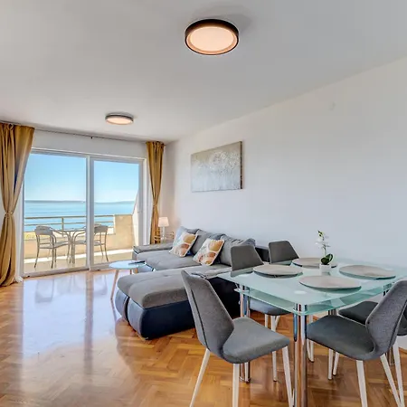 Lo Seaview Haven Спліт