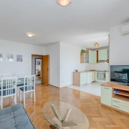 Lo Seaview Haven * ספליט
