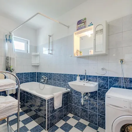 דירה Lo Seaview Haven ספליט